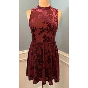 Forever 21 Dress Womens L Sleeveless Sheer Burn Out Velvet Floral Keyhole Back